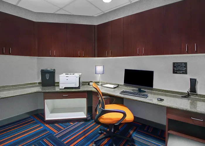 Hampton Inn & Suites By Hilton Syracuse Dewitt